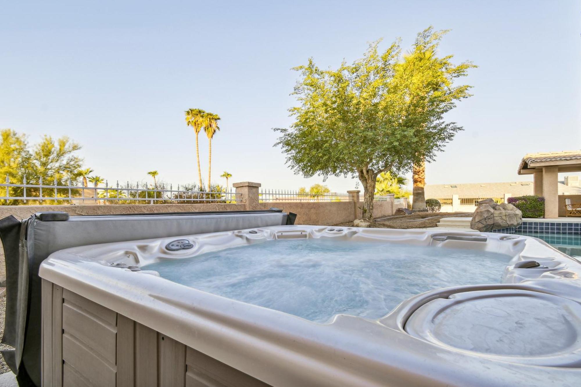Lake Havasu Oasis With Lake View, 1 Mi To Beach! Lake Havasu City Luaran gambar